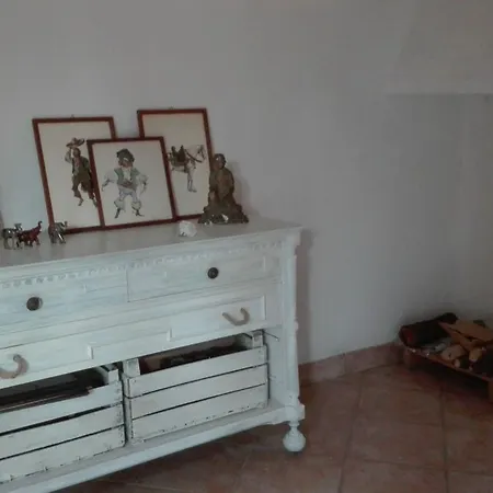 Apartment The Lake, The Sea, The History *